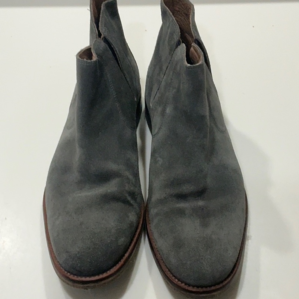 John Varvatos Men's Gray Suede Chelsea Boots
